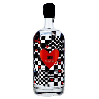 Personalised Heart Checkerboard 75cl Gin/Vodka Bottle, 2 of 7