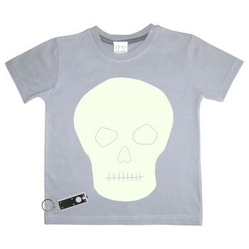 Skull Glow In The Dark Interactive T Shirt/ Sweatshirt, 4 of 6