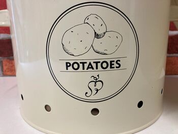 Cream Metal Potato Storage Tin – 21cm, 6 of 9