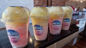 Personalised Candy Floss Cups X8 16oz With Lids, 8 of 9