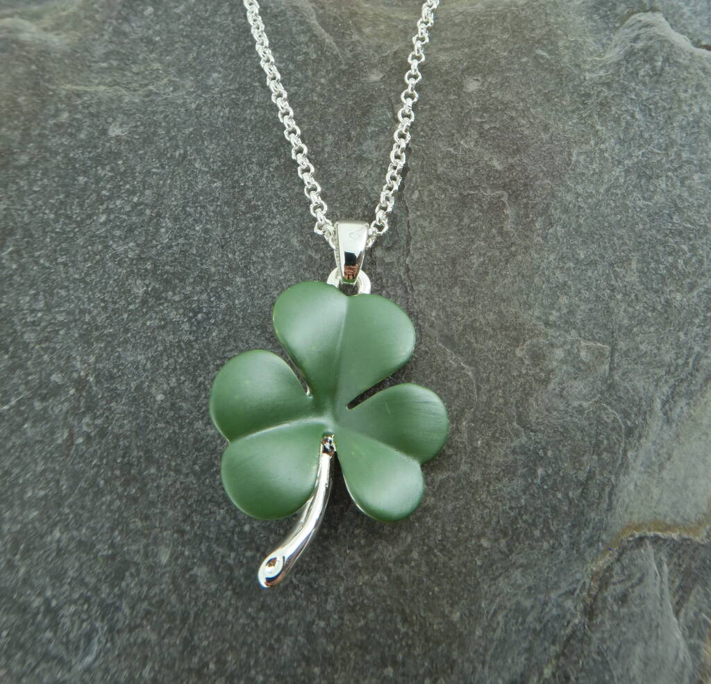 Shamrock charm necklace Clearance