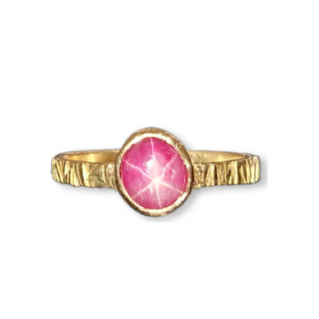 18ct Gold Sunrays Star Ruby Ring, 3 of 5