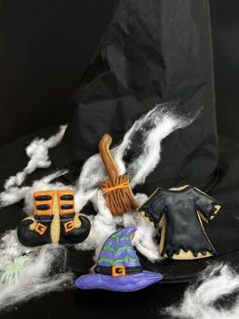 Build Your Own Witch Biscuits, 2 of 2