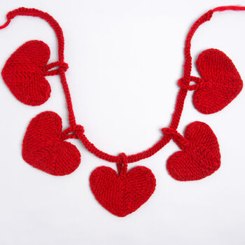Heart Garland Knitting Kit Easy Valentines, 4 of 6