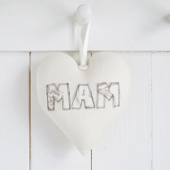Personalised Hanging Heart Gift For Mum / Grandma, 9 of 11