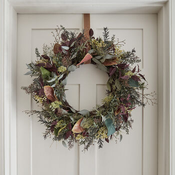 60cm Pre Lit Autumn And Christmas Wreath, 4 of 4