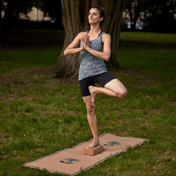 The Lotus Cork Yoga Mat, 3 of 5