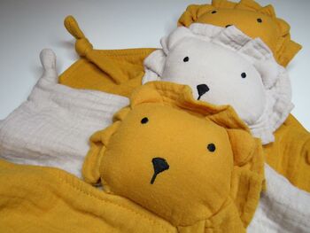 Personalised Lion Comforter, 2 of 2
