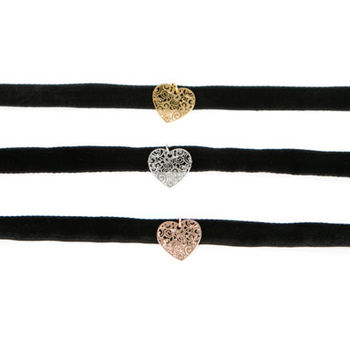 Choker With Heart Symbol, 3 of 5