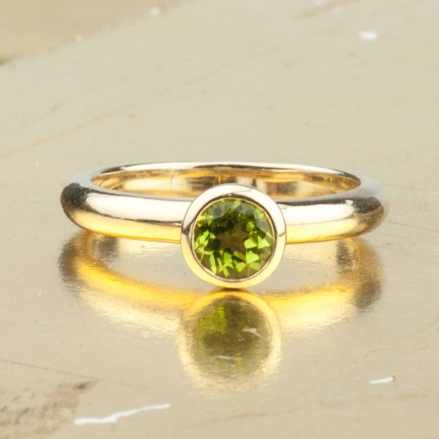 solid gold august birthstone peridot ring by alison moore designs