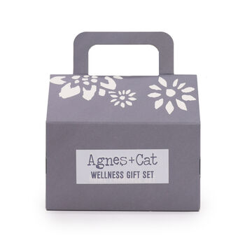 Agnes And Cat Wellness Gift Set Lake Breeze, 2 of 3
