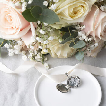 Personalised Round Wedding Bouquet Photo Locket, 3 of 12