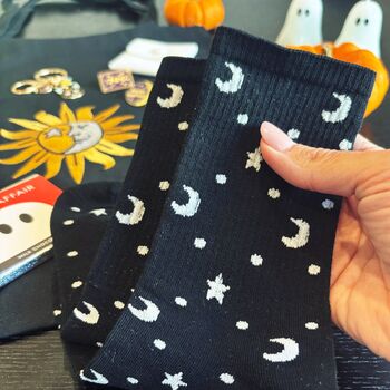 Dark Side Of The Moon Boo Box – Magical Halloween Gift For Her And Teens, 3 of 11