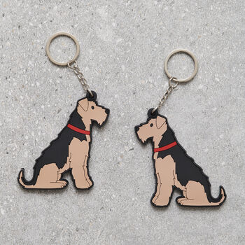 Airedale / Welsh Terrier Keyring Personalised Option, 3 of 4