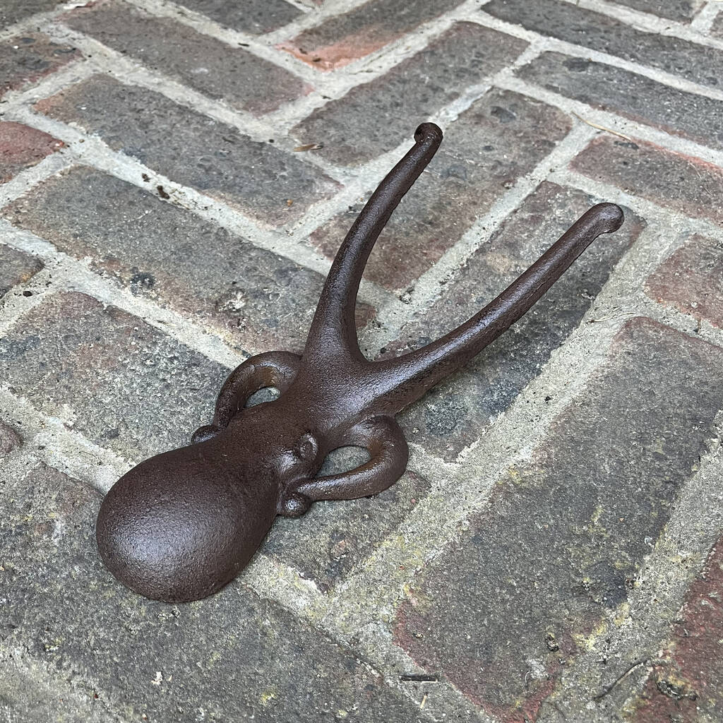 Ollie Octopus Cast Iron Boot Jack, 1 of 6
