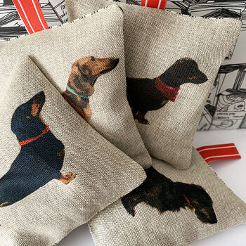 Smooth Black And Tan Dachshund Lavender Bag, 3 of 3