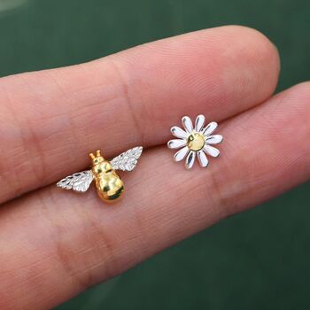 Sterling Silver Bumble Bee And Daisy Stud Earrings, 5 of 10