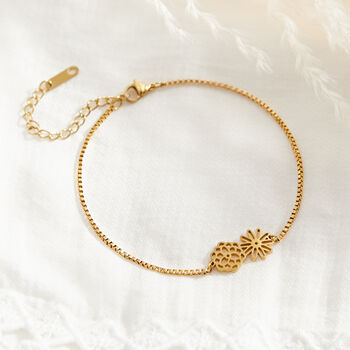 Custom Birth Month Flower Bracelet Gift, 3 of 6