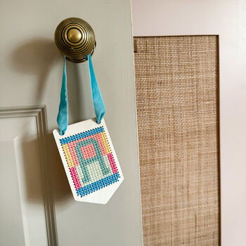 Make Your Own Stitched Banner Decoration For Teachers, 3 of 7