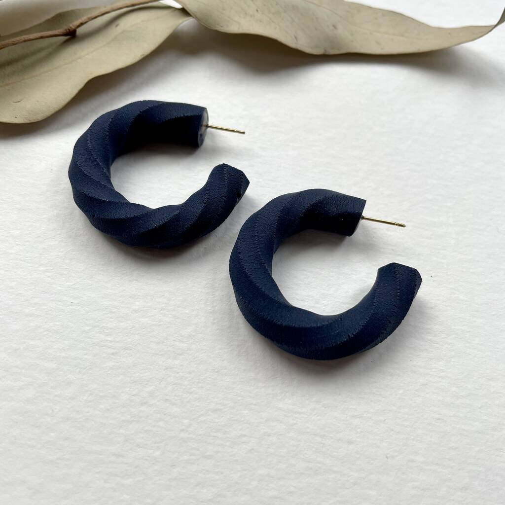 Twist Hoops : Willow