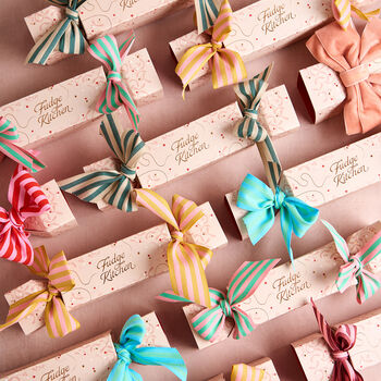 Luxury Fudge Icy Mistletoe Christmas Crackers Set Of Six, 2 of 4
