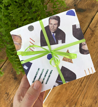 X Files Wrapping Paper – Mulder And Scully 90s Gift Wrap For Sci Fi Fans, 2 of 9