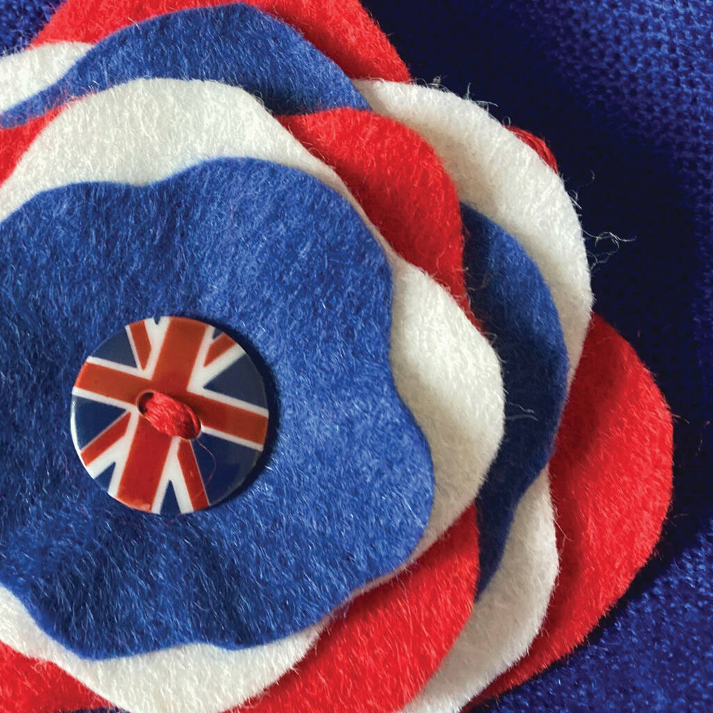 Coronation Brooch By Clara