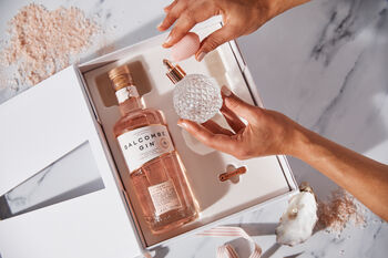 'Seamist And Rosé Sainte Marie’ Luxury Gin Gift Set, 3 of 8