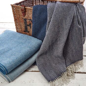 Chunky Cornish Blue Wool Blanket, 3 of 3
