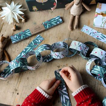 Red Gingham Christmas Paper Chains Garland Kit, 5 of 11