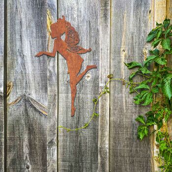 Metal Fairy Garden Fence Decor: Whimsical Rusted Art, 6 of 10