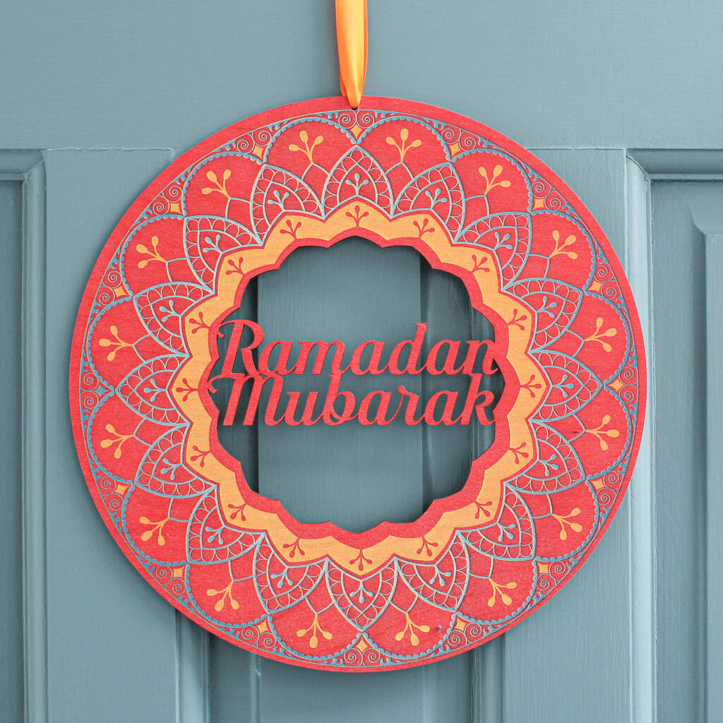 Ramadan Mubarak Wreath In Wood, 1 of 2