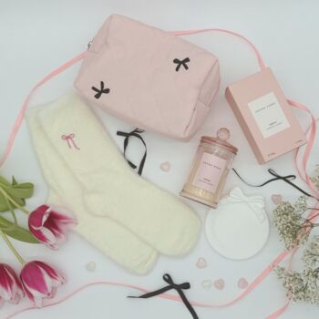 The Blush Pink Bow Gift Box Set, 2 of 8