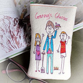 Personalised Embroidered Granny's Glasses Case, 3 of 12