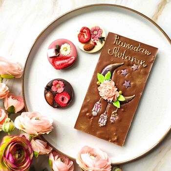 Eid Mubarak Chocolate, Vegan Personalised Ramadan Gift, 3 of 9