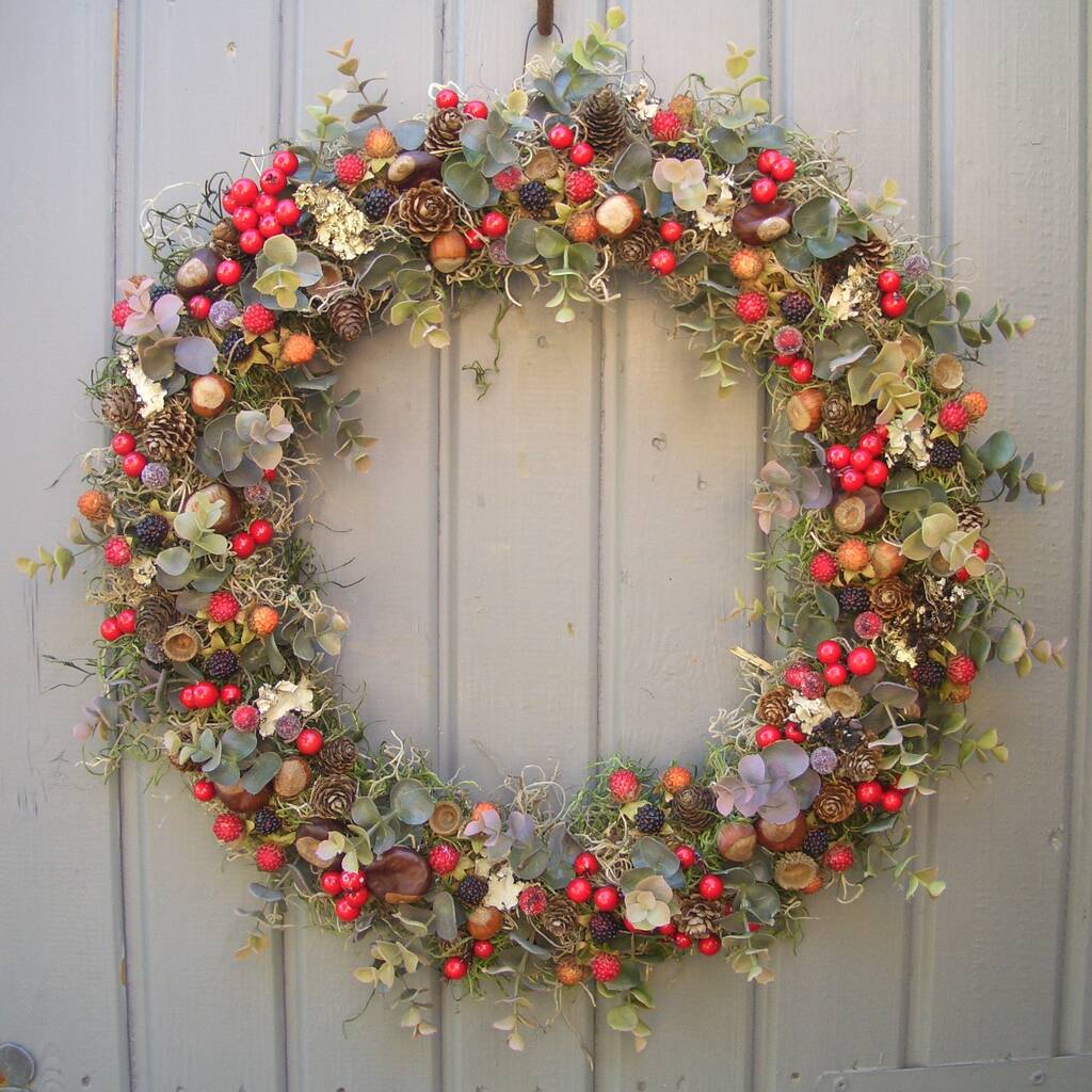 Autumn Berry Wreath For Wall Or Door Decoration By Pippa Designs ...