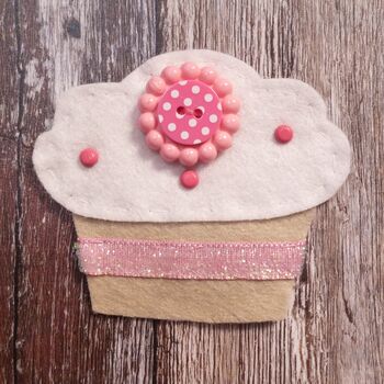 Cupcakes To Embellish Your Crafts, 7 of 12