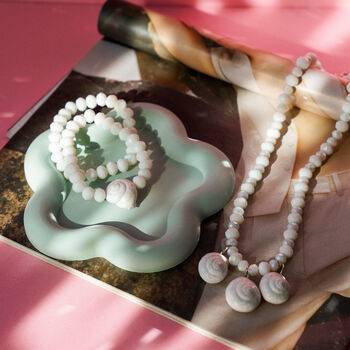 White Shell Necklace And Bracelet Set, 6 of 7