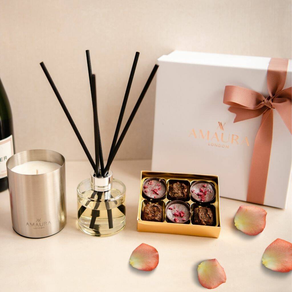 Eco Luxury Candle And Diffuser Gift Set By Amaura London ...