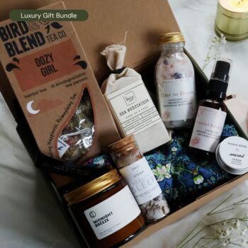 Christmas Pamper Hamper, Luxury Relaxation Gift For Her, Festive Spa Gift Set, 3 of 10