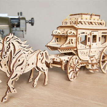 Stagecoach Build Your Own Working Model By U Gears, 3 of 12