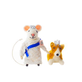 Jubilee Queen Mouse With Princess Corgi, 4 of 5