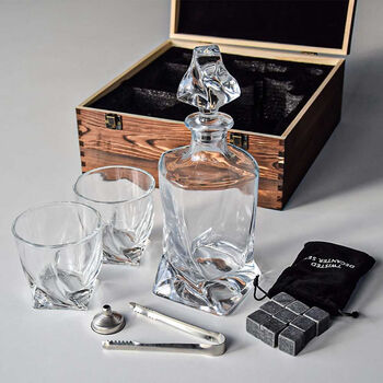 Twisted Decanter And Glasses Set, 2 of 5