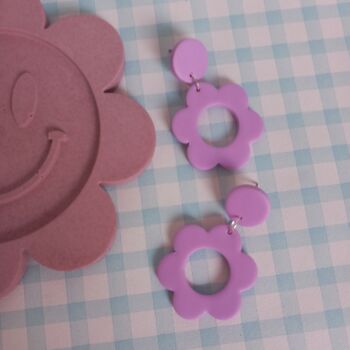 Retro Cut Out Daisy Dangle Earrings, 3 of 3