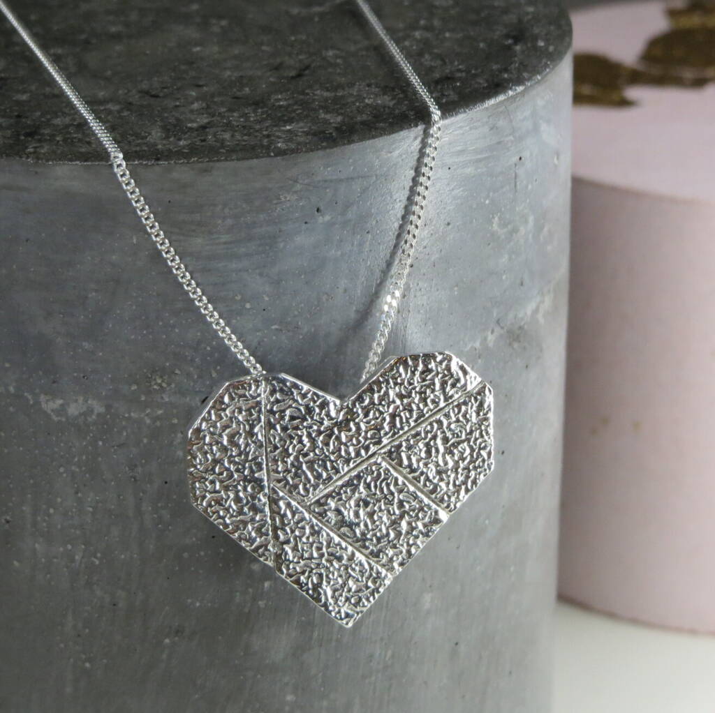 mended heart pendant