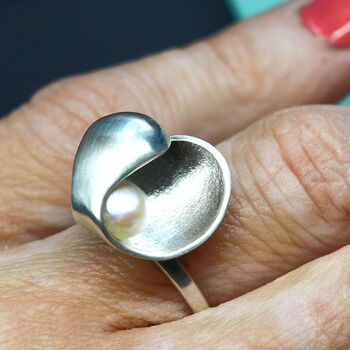 'Hidden Beauty' Abstract Handmade Silver Pearl Ring, 7 of 7