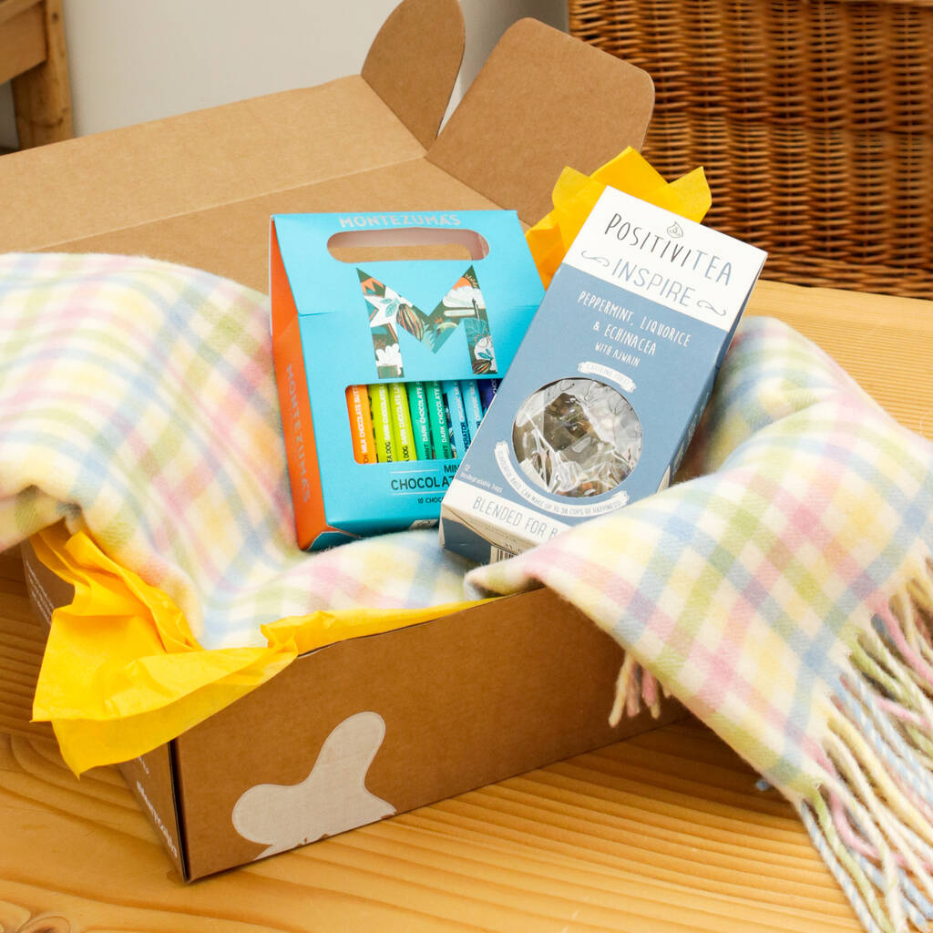 Image of Luxury Baby Gift Box With Merino Blanket