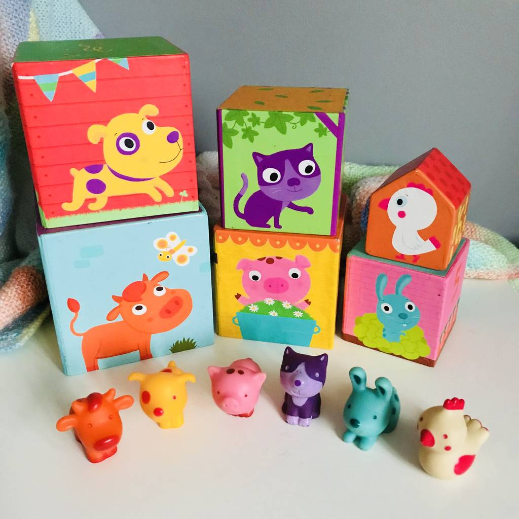 stacking and nesting blocks with animals by crafts4kids