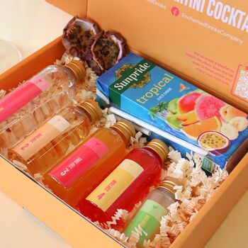 Passionfruit Martini Cocktail Making Kit, 5 of 6