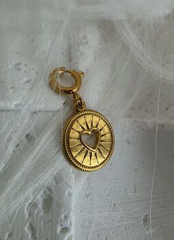 Detachable Heart Charm Necklace With T Bar Toggle 18 K Gold Textured Paperclip Chain, 6 of 6